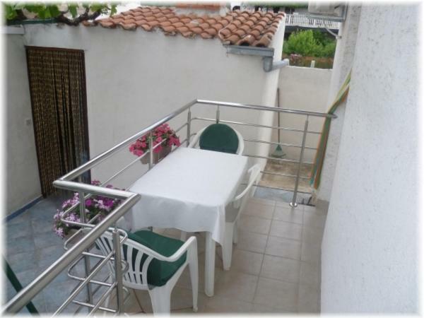 Apartman Studio - Sime 3 Sukošan Buitenkant foto